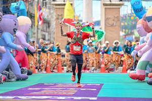 BIB: 56923
                            <button type="button" onclick="openModal(24883572)" class="btn btn-primary btn-sm float-right btn-popup" data-toggle="modal" data-target=".modal-high-quality">
                        <i class="fas fa-shopping-cart"></i> Add to Cart
                    </button>
                                            <button type="button" onclick="isThisMe(24883572, true)" class="btn btn-success btn-sm float-right btn-popup btn-isme hidden" data-toggle="tooltip" data-placement="bottom" title="นี่คือรูปของคุณใช่ไหม คลิกที่นี่เพื่อเอาเข้าอัลบั้ม">
                        <i class="fas fa-plus"></i> Add to album
                    </button>
                    <button type="button" onclick="isThisMe(24883572, false)" class="btn btn-warning btn-sm float-right btn-popup btn-isnotme hidden">
                        <i class="fas fa-ban"></i> Remove from album
                    </button>